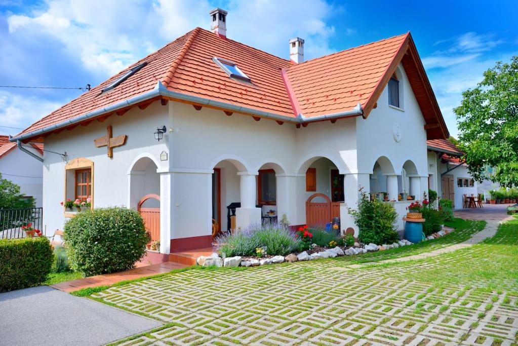 Levendula Vendégház Lovas Kültér fotó